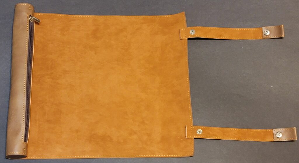 Faux Leather Rolling Mat & Dice Caddy